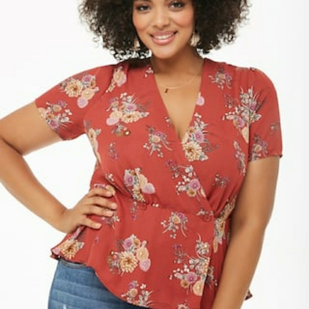 Forever 21 floral chiffon top nwt